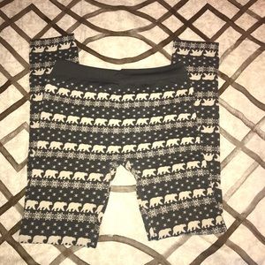 🖤Fleece lined polar bear leggings🖤